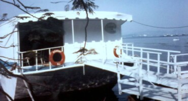 浮动的艺术画廊讲习班. 照片: 泄露.