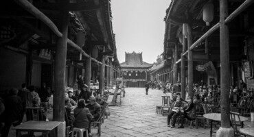 王伟光的照片. 泄露.