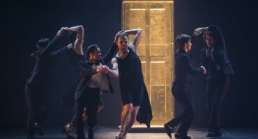 Cinequanon, 与重点中情局. 舞蹈的. 照片: 保拉 · 科萨茨.