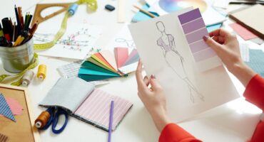 How to set up a studio in your home without spending a lot?. Photo: Photo hand created by pressfoto - br.freepik.com.