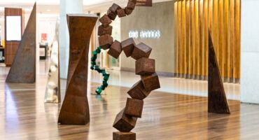 Exposição "Contraste" by Luiz Breseghello at Shopping Leblon. Photo: Miguel Sa.