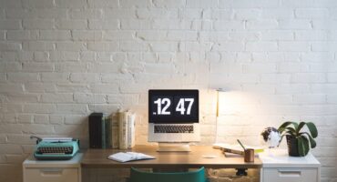 How to set up an office in your home?. Photo: Burst no Pexels.