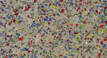 Granilite: uses and applications of the material with a vintage look. Photo: Bpierreb, CC BY-SA 3.0, via Wikimedia Commons.